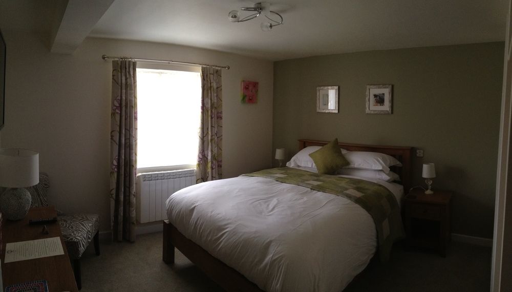 The Barrington Boar Hotel Ilminster Kültér fotó