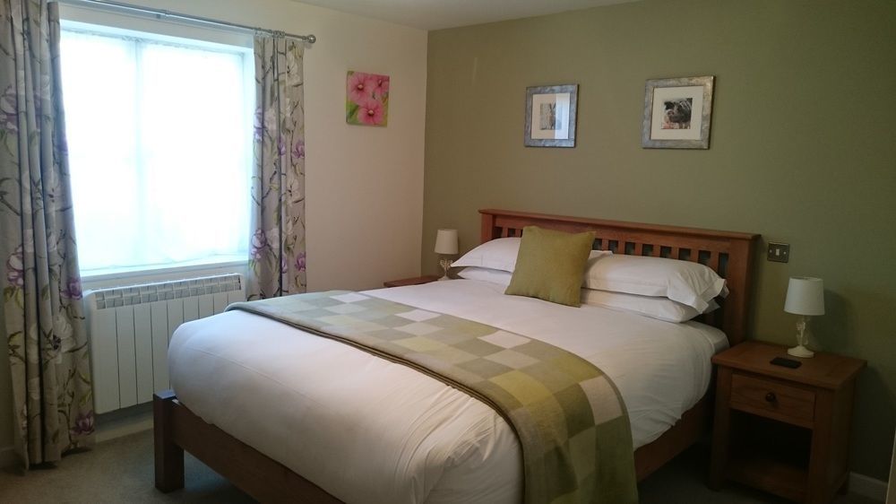 The Barrington Boar Hotel Ilminster Kültér fotó